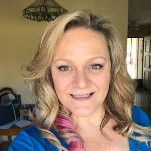 Meet your Posher, Melanie